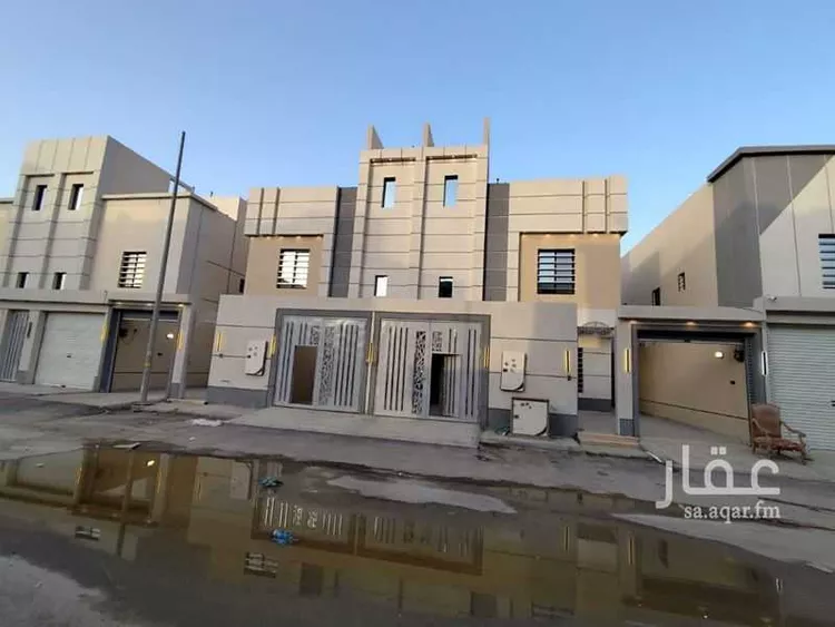 دور للبيع في حي بدر, مدينة الرياض, منطقة الرياض