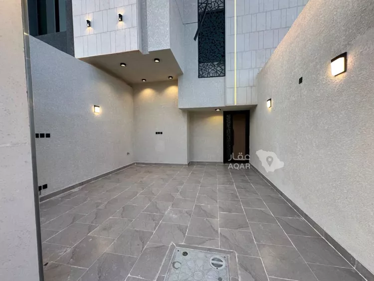 Floor for Sale in Riyadh Dahiat Namar