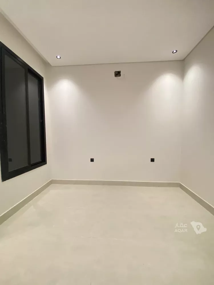 فيلا للبيع في شارع يعقوب بن أبي الفضل, حي عكاظ, مدينة الرياض, منطقة الرياض 7