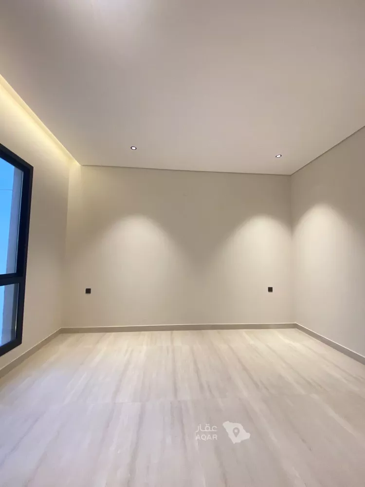 Villa for Sale in Riyadh Okaz 20