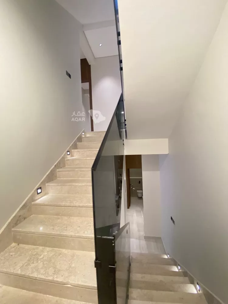 Villa for Sale in Riyadh Okaz 19