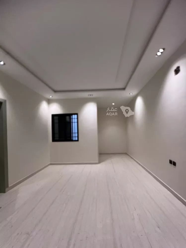 Floor for Sale in Riyadh Badr 3