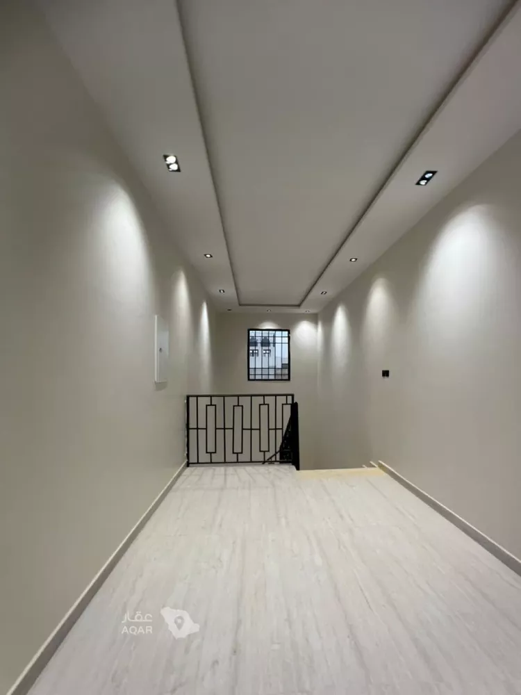 Floor for Sale in Riyadh Badr 2
