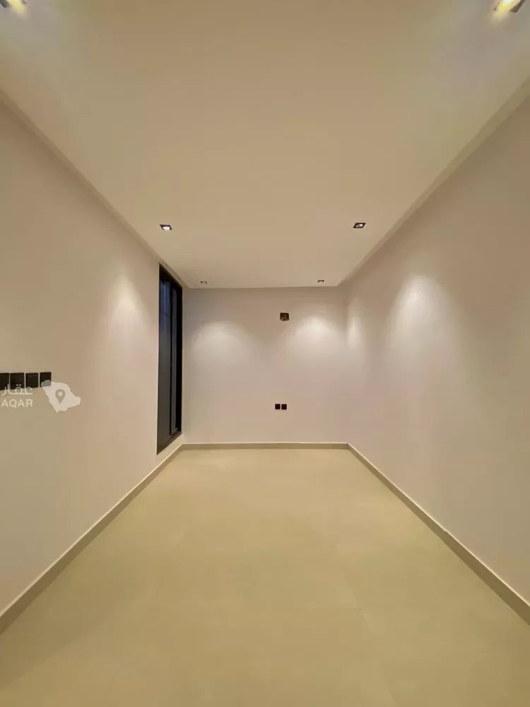 Floor for Sale in Riyadh Badr 14