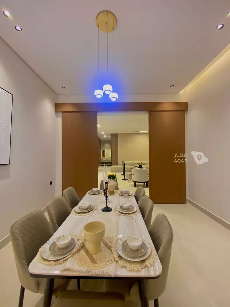 Floor for Sale in Riyadh Okaz 10