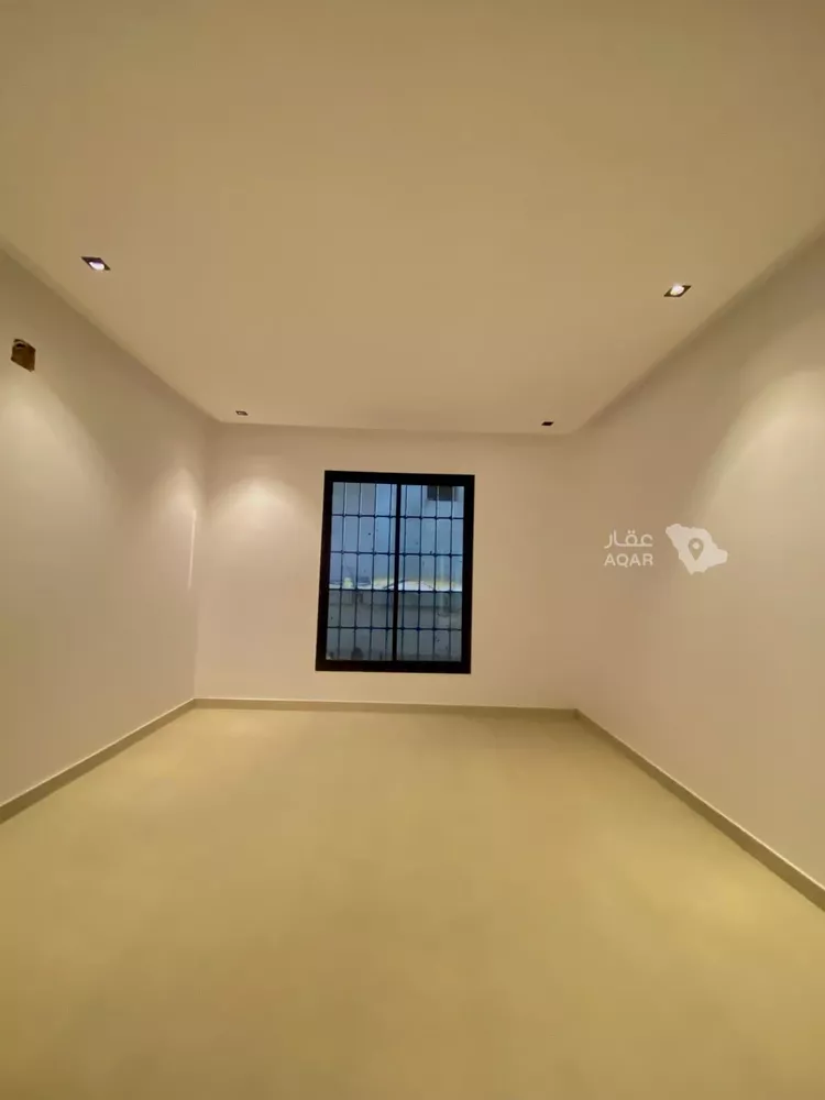 Floor for Sale in Riyadh Badr 19