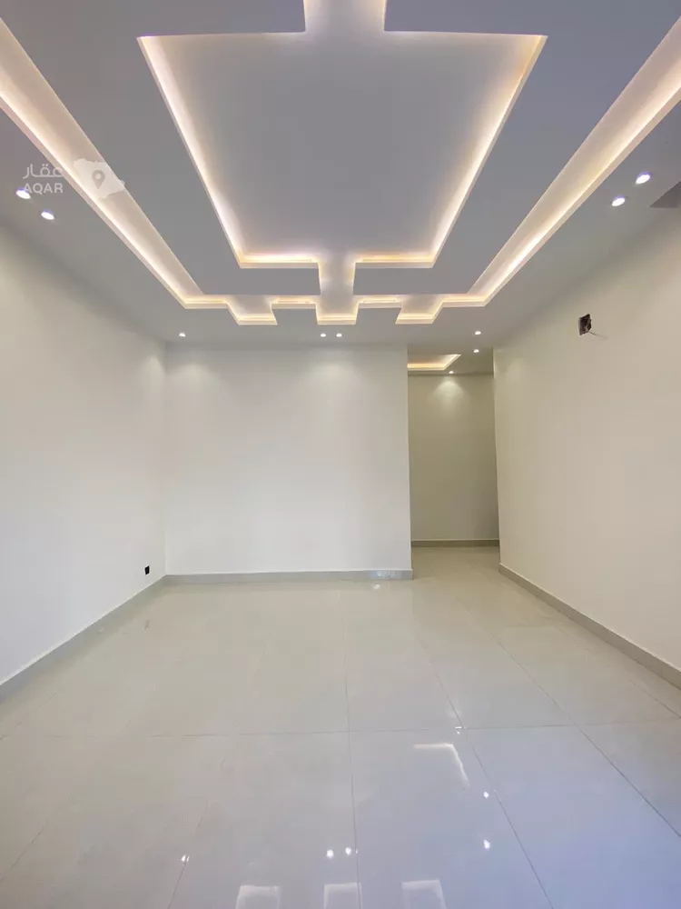 فيلا للبيع في شارع طريق الامام مسلم, حي بدر, مدينة الرياض, منطقة الرياض 5