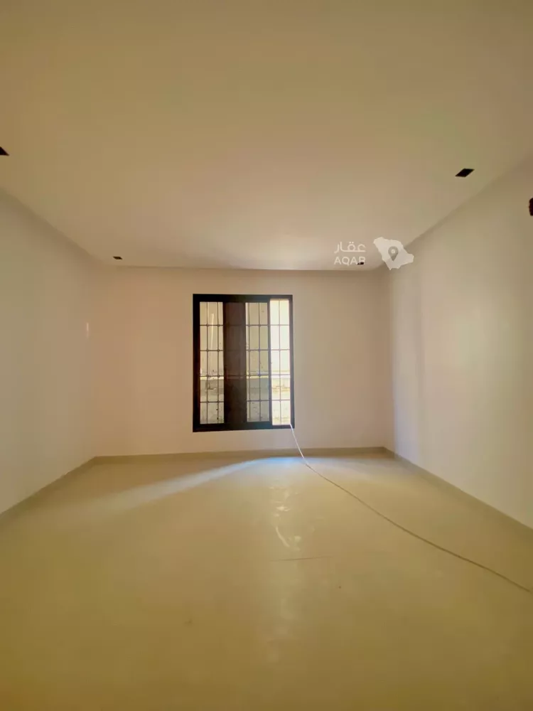 Floor for Sale in Riyadh Badr 16