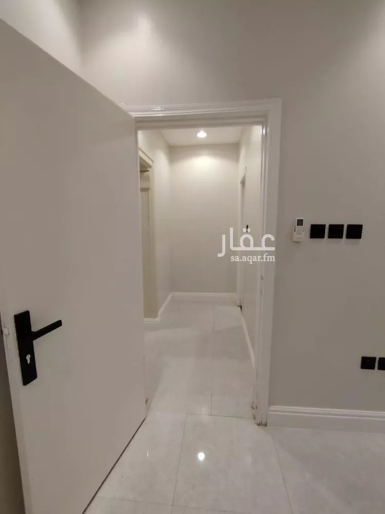 شقة للإيجار في شارع مدينة الزايد, حي العقيق, مدينة الرياض, منطقة الرياض صورة 2