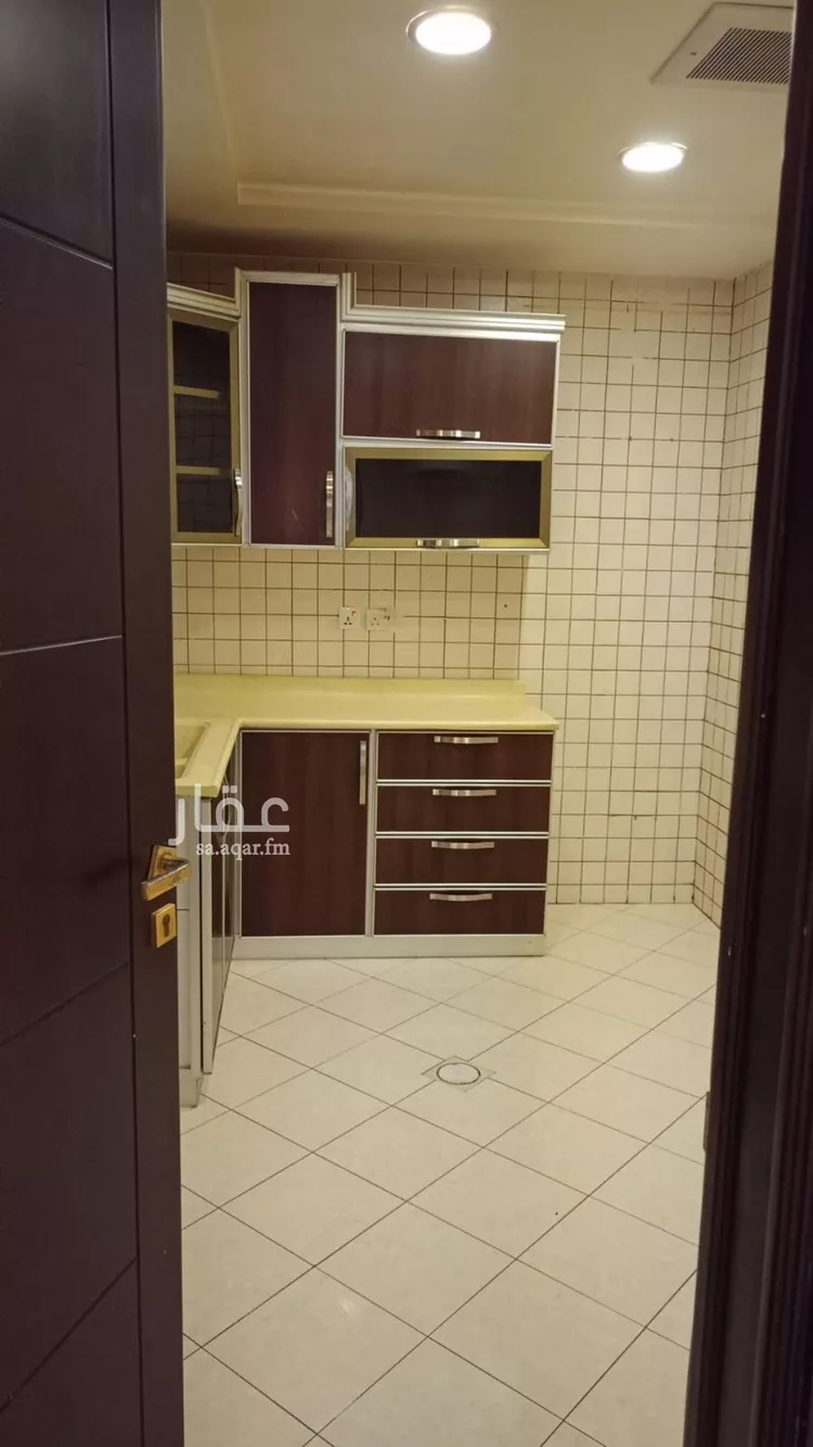 شقة للإيجار في شارع عبدالله الخرجي, حي الملقا, مدينة الرياض, منطقة الرياض صورة 5
