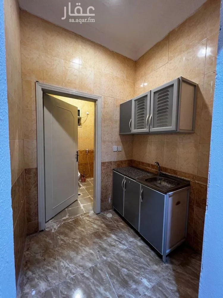 شقة للإيجار في شارع النجاح, حي إشبيلية, مدينة الرياض, منطقة الرياض صورة 5
