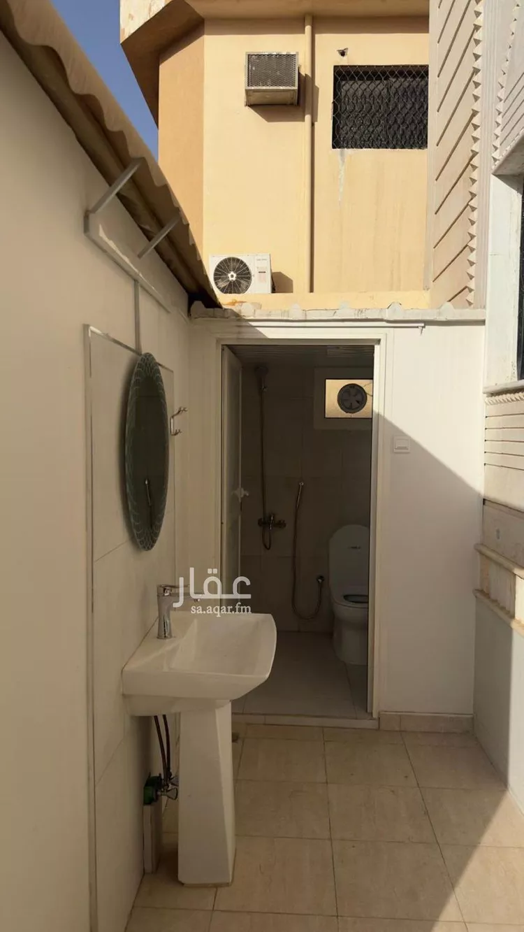 فيلا للبيع في شارع المحاوشية, حي الربوة, مدينة الرياض, منطقة الرياض 6