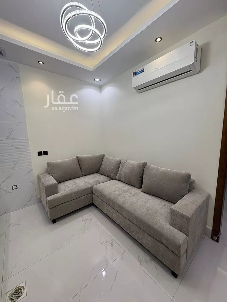 شقة للإيجار في شارع السابع عشر, حي الخبر الجنوبية, مدينة الخبر, المنطقة الشرقية صورة 4