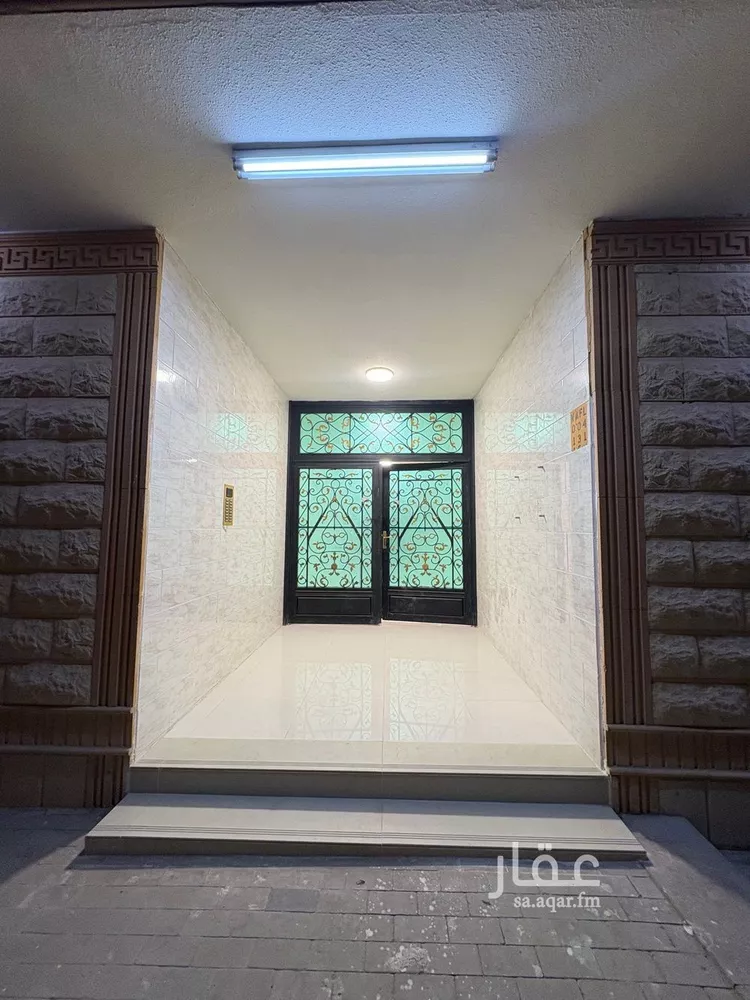 عمارة للإيجار في شارع وادي السرح, حي الوادي, مدينة الرياض, منطقة الرياض صورة 2