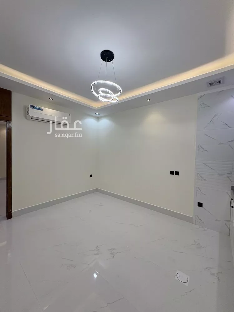 شقة للإيجار في شارع السابع عشر, حي الخبر الجنوبية, مدينة الخبر, المنطقة الشرقية صورة 5