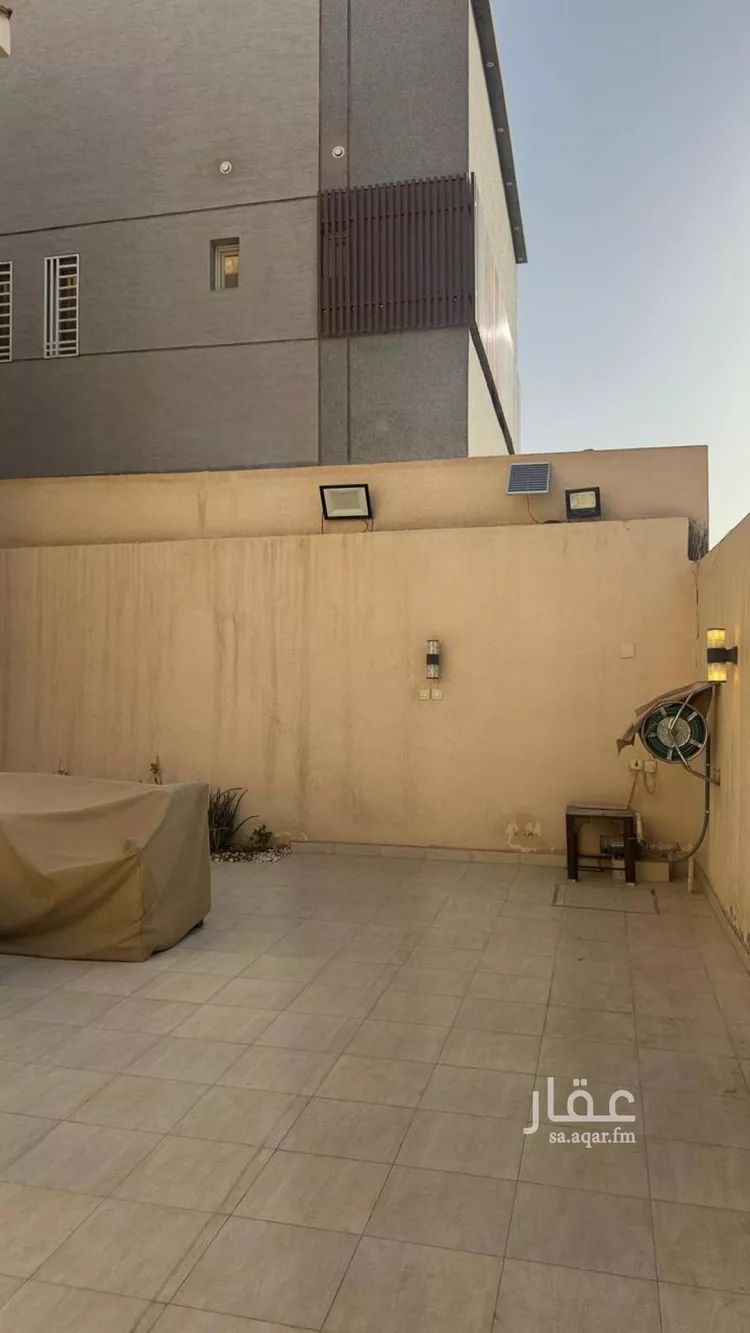 فيلا للبيع في شارع المحاوشية, حي الربوة, مدينة الرياض, منطقة الرياض صورة 5