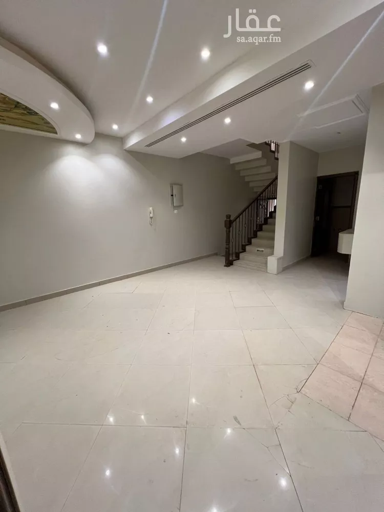 فيلا للإيجار في شارع روضة الأعراف, حي العقيق, مدينة الرياض, منطقة الرياض 11