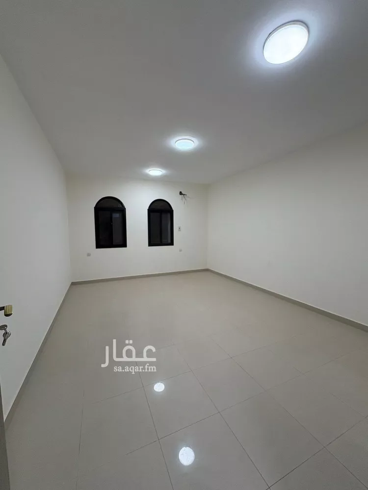 شقة للإيجار في شارع ابي بكر الصديق الفرعي, حي النزهة, مدينة الرياض, منطقة الرياض صورة 4