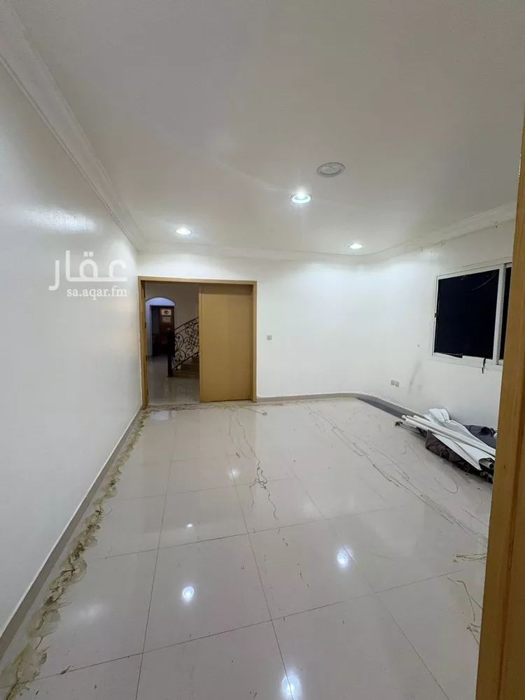 فيلا للإيجار في شارع الجاره, حي التعاون, مدينة الرياض, منطقة الرياض صورة 5