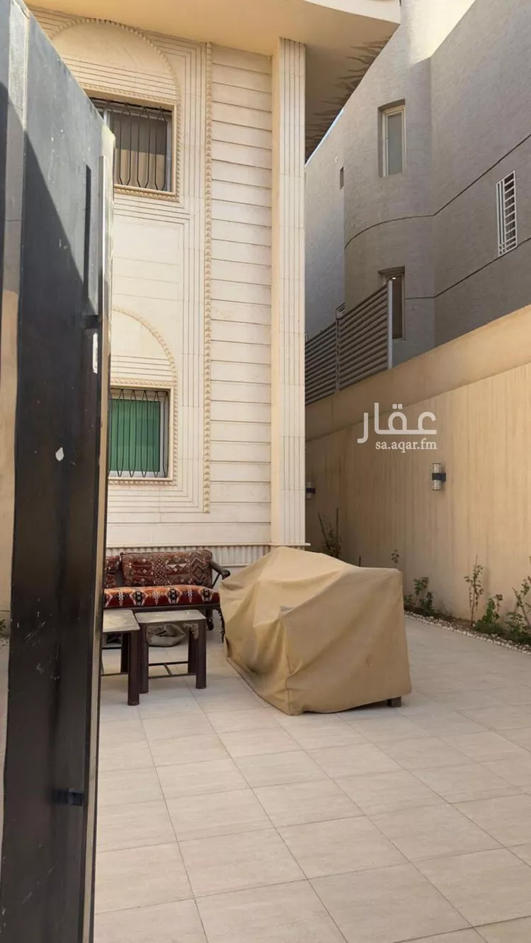 فيلا للبيع في شارع المحاوشية, حي الربوة, مدينة الرياض, منطقة الرياض 7