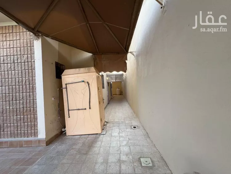 فيلا للإيجار في شارع روضة الأعراف, حي العقيق, مدينة الرياض, منطقة الرياض 9