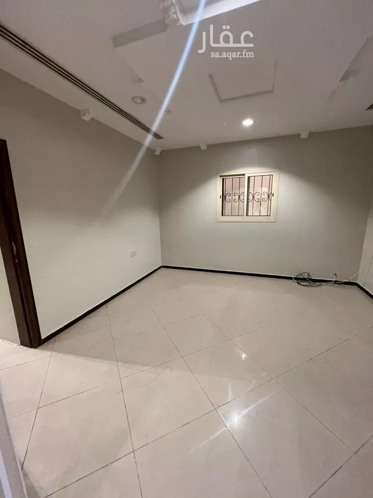 فيلا للإيجار في شارع روضة الأعراف, حي العقيق, مدينة الرياض, منطقة الرياض 15