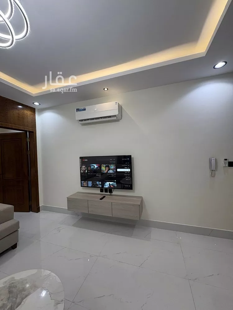 شقة للإيجار في شارع السابع عشر, حي الخبر الجنوبية, مدينة الخبر, المنطقة الشرقية 9