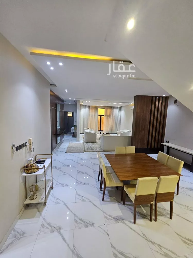 فيلا للإيجار في شارع أبي محمد الأصبهاني, حي الرمال, مدينة الرياض, منطقة الرياض صورة 2