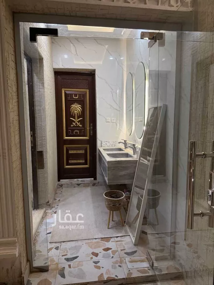 شقة للإيجار في شارع يحيي بن ياقوت ، حي الريان ، تبوك ، منطقة تبوك صورة 2