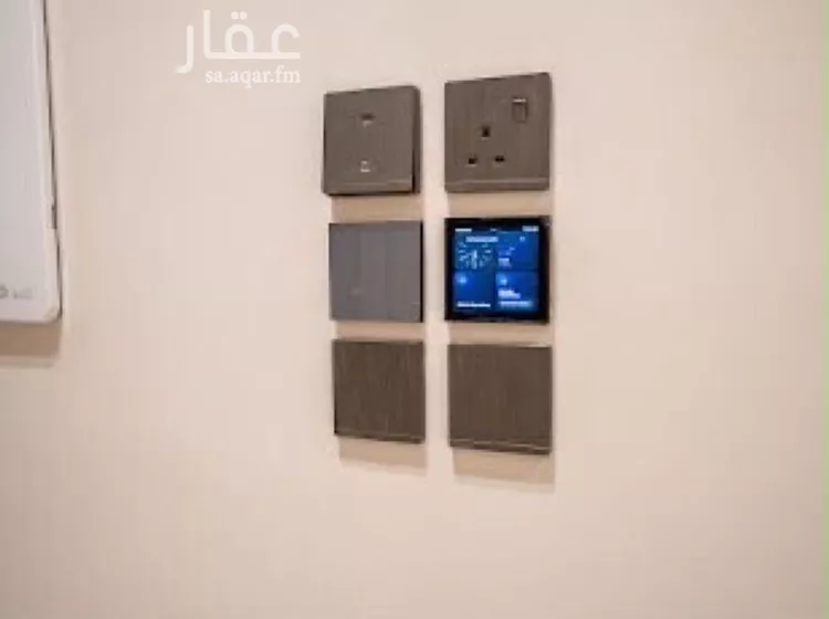 شقة للبيع في شارع العزيزي, حي السلامة, مدينة جدة, منطقة مكة المكرمة 8