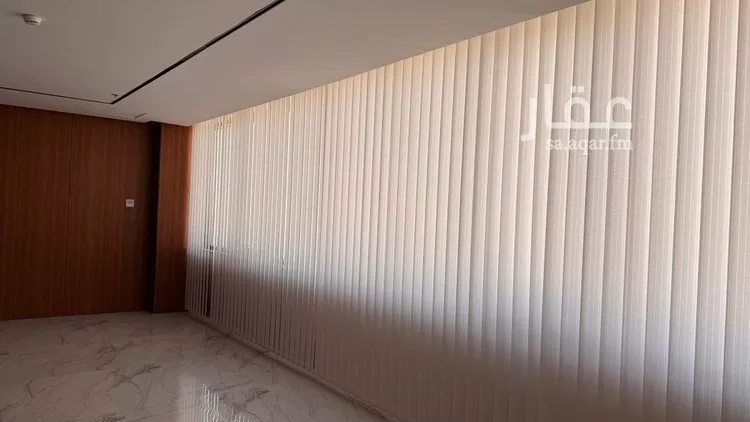 مكتب تجاري للإيجار في شارع الدائري الشرقي الفرعي, حي الفيصلية, مدينة الرياض, منطقة الرياض صورة 4