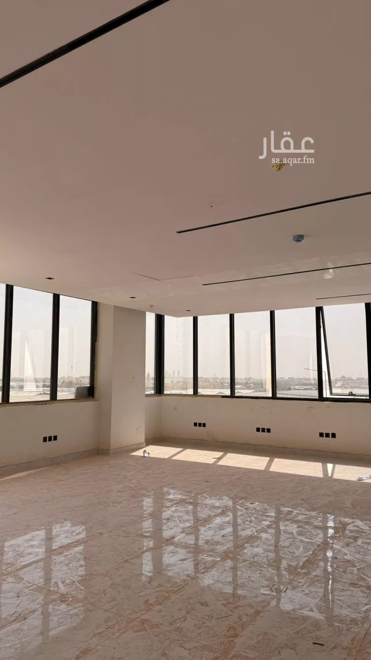 مكتب تجاري للإيجار في شارع الدائري الشرقي الفرعي, حي الفيصلية, مدينة الرياض, منطقة الرياض صورة 5