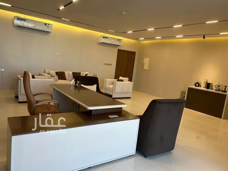 مكتب تجاري للإيجار في شارع الدائري الشرقي الفرعي, حي الفيصلية, مدينة الرياض, منطقة الرياض صورة 5