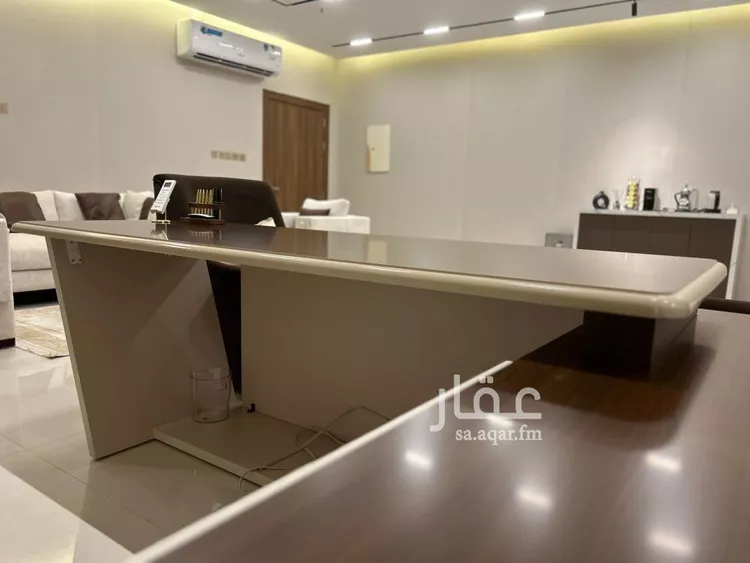 مكتب تجاري للإيجار في شارع الدائري الشرقي الفرعي, حي الفيصلية, مدينة الرياض, منطقة الرياض صورة 3