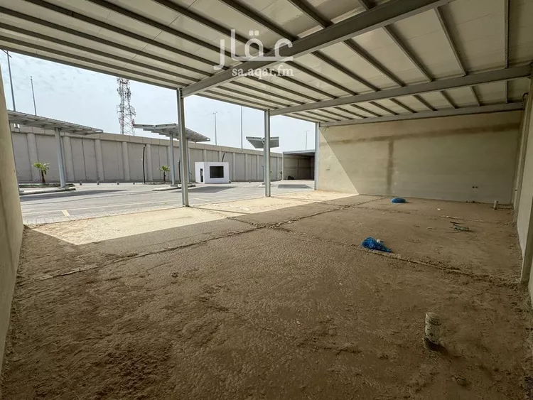 Shop for Rent in Riyadh Al Faisaliyah ุตูุฑุฉ 3