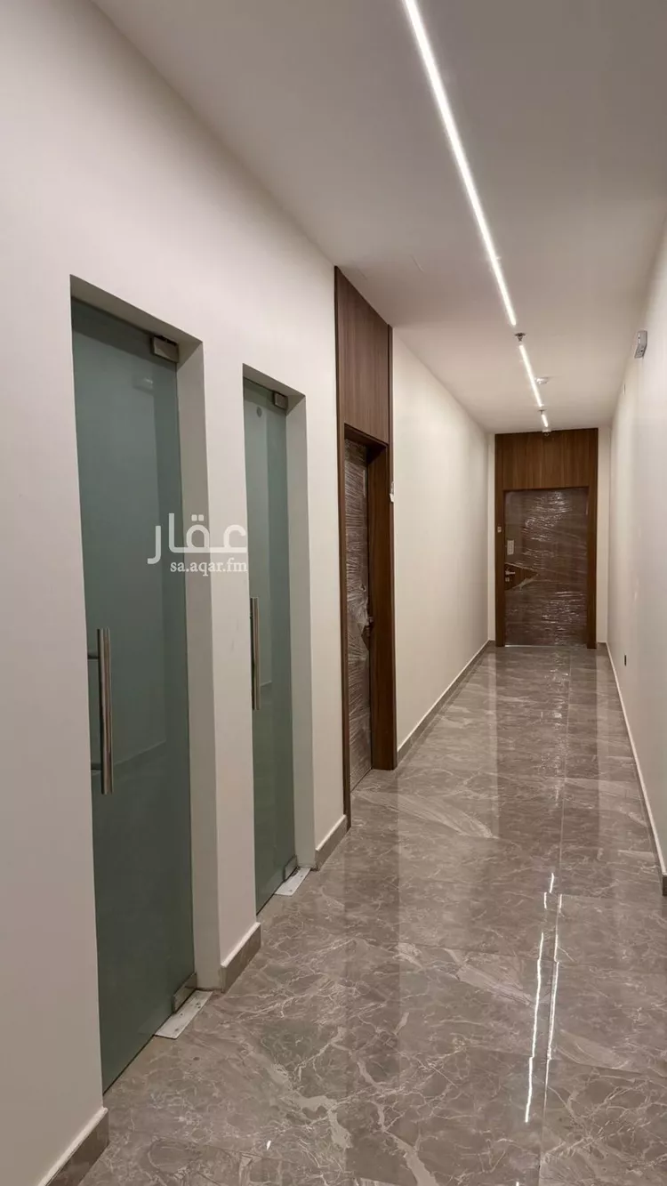 مكتب تجاري للإيجار في شارع الدائري الشرقي الفرعي, حي الفيصلية, مدينة الرياض, منطقة الرياض 6