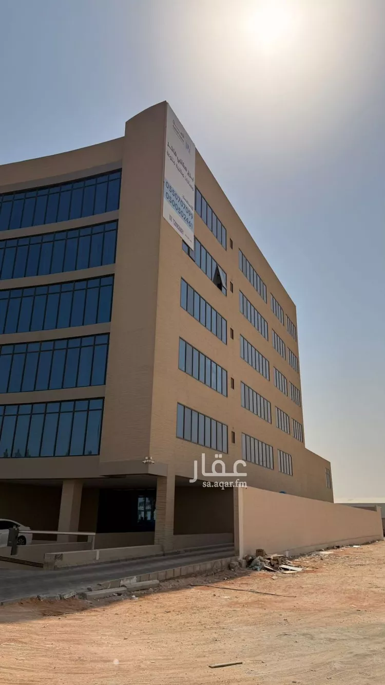 مكتب تجاري للإيجار في شارع الدائري الشرقي الفرعي, حي الفيصلية, مدينة الرياض, منطقة الرياض صورة 2