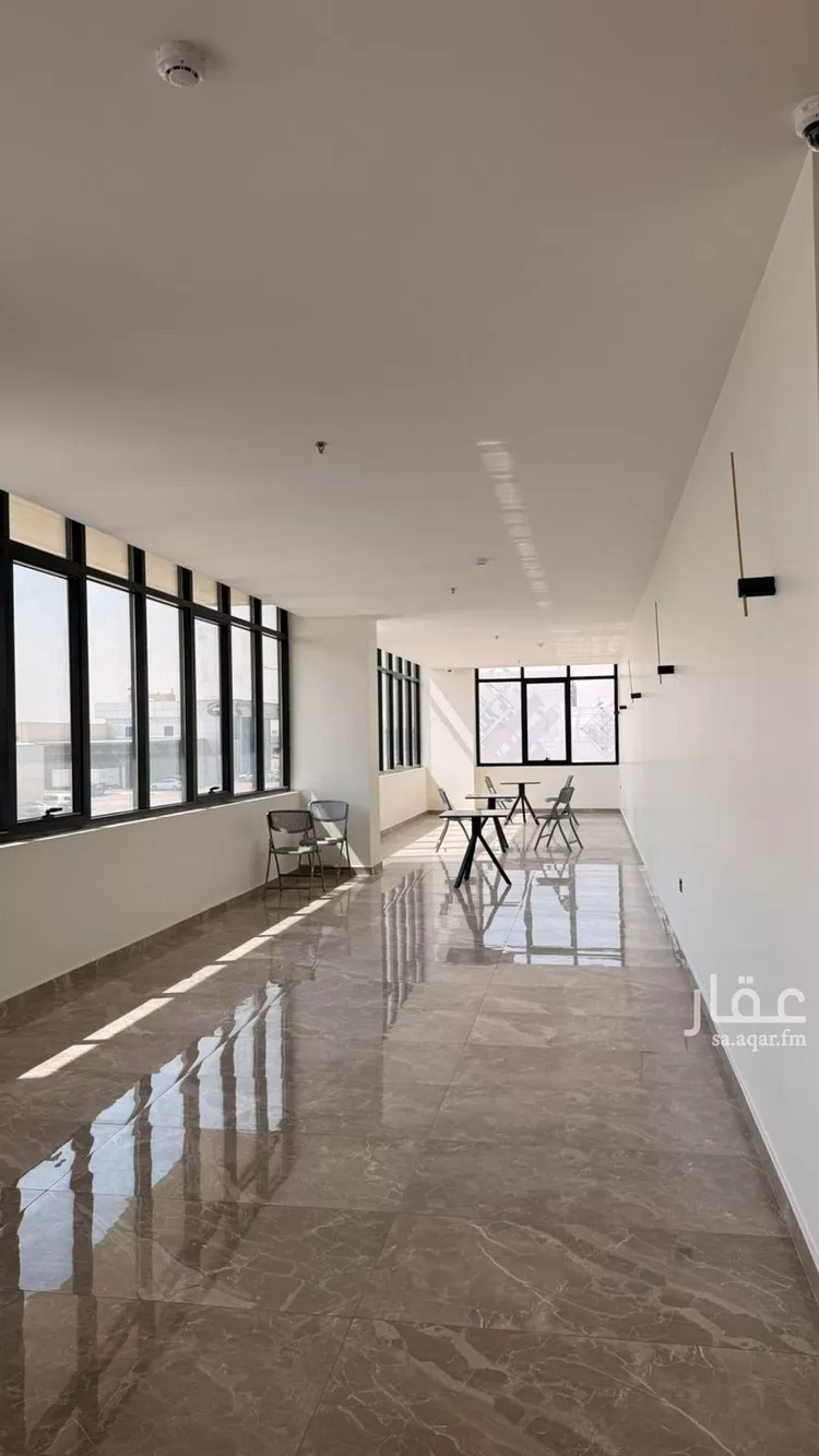 مكتب تجاري للإيجار في شارع الدائري الشرقي الفرعي, حي الفيصلية, مدينة الرياض, منطقة الرياض صورة 3