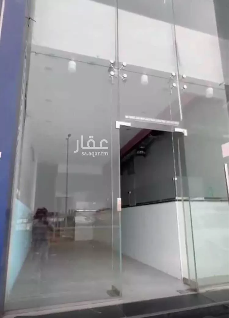 محل للإيجار في شارع عائذ بن قرط , حي الدويخلة, مدينة المدينه المنوره, منطقة المدينة المنورة صورة 3