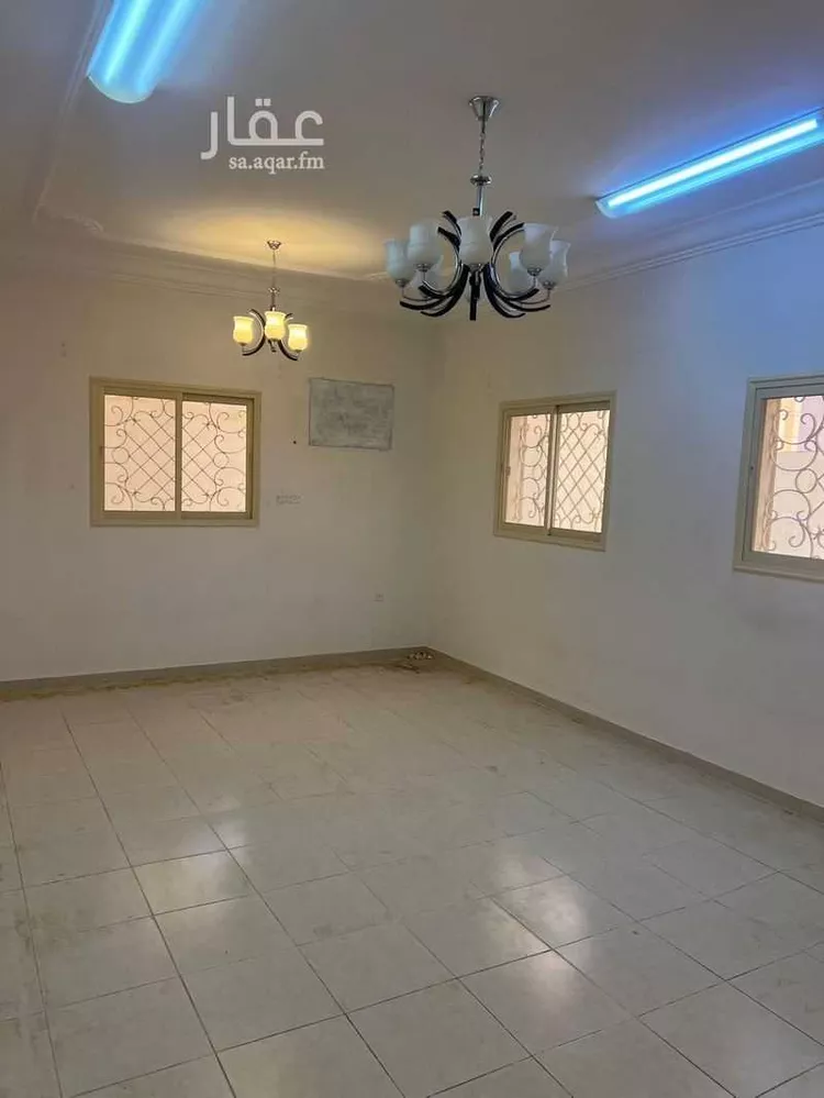 شقة للإيجار في شارع الحرابى 17 ، حي الشفاء ، خميس مشيط ، خميس مشيط صورة 3