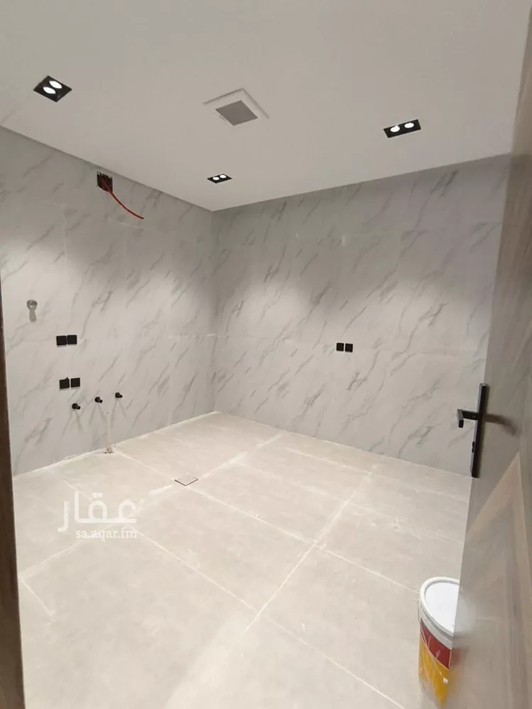 دور للبيع في شارع ابن العصار اللغوي, حي طويق, مدينة الرياض, منطقة الرياض صورة 2