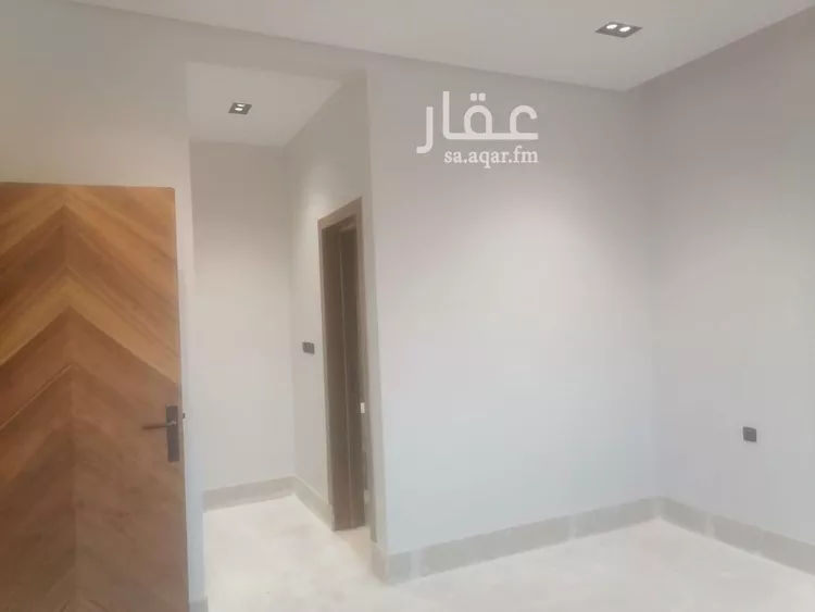 دور للبيع في شارع البحيرات, حي العريجاء الغربي, مدينة الرياض, منطقة الرياض صورة 5