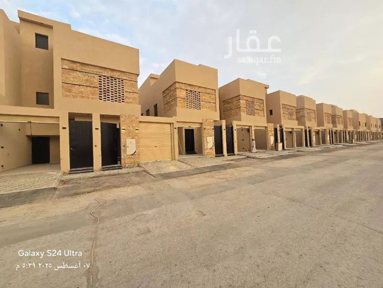 دور للبيع في شارع علي بن محمد التنوخي, حي ديراب, مدينة الرياض, منطقة الرياض صورة 2