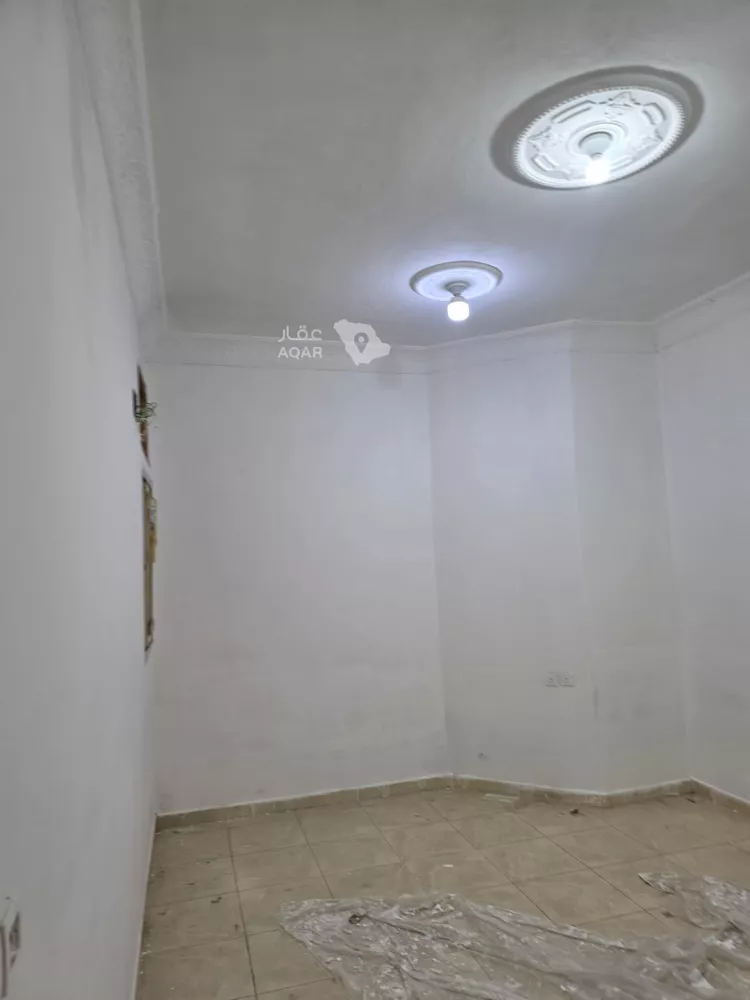 عمارة للإيجار في شارع عبدالعزيز ال سعود, حي العين, مدينة الجبيلة, منطقة الرياض صورة 3