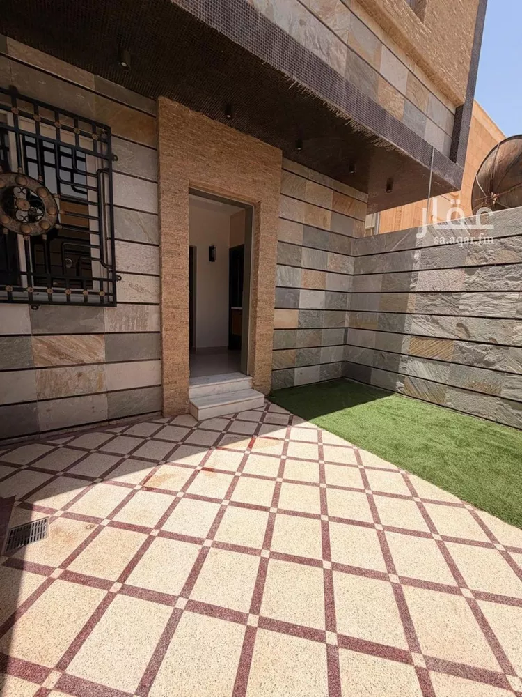 Floor for Rent in Riyadh Al Yasmin