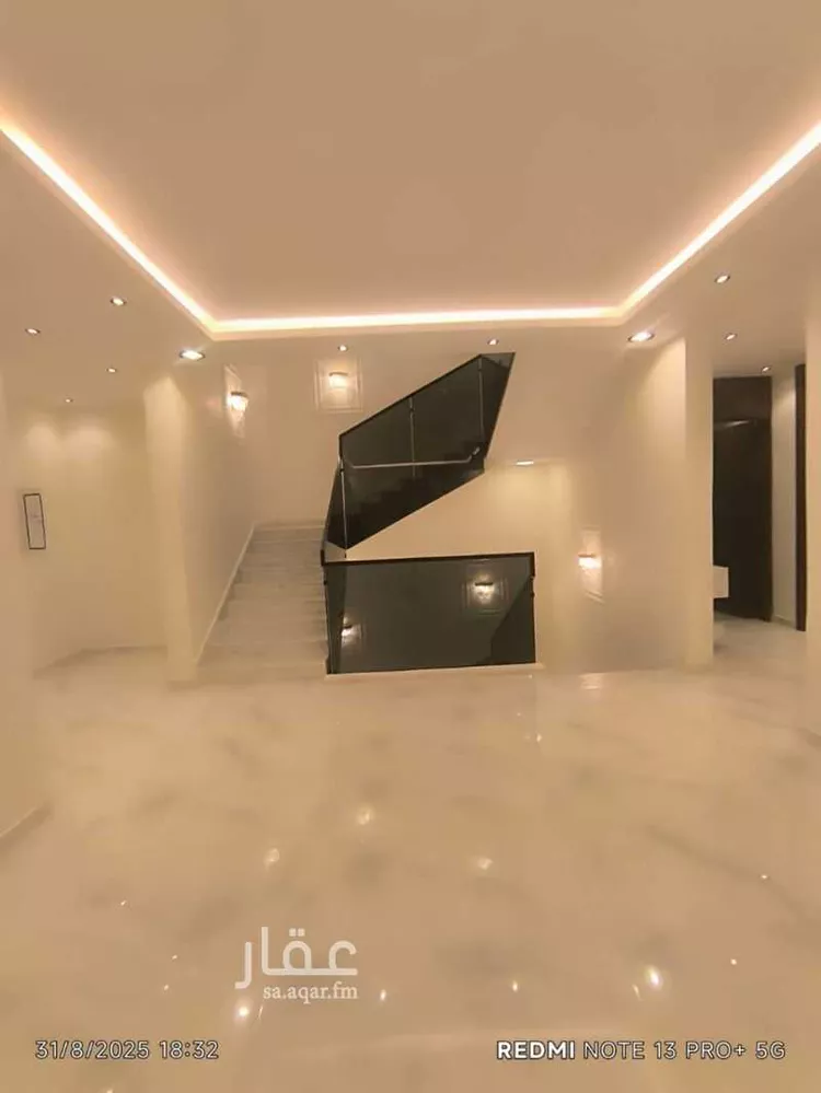 فيلا للبيع في شارع رقم 236, حي ظهرة لبن, مدينة الرياض, منطقة الرياض