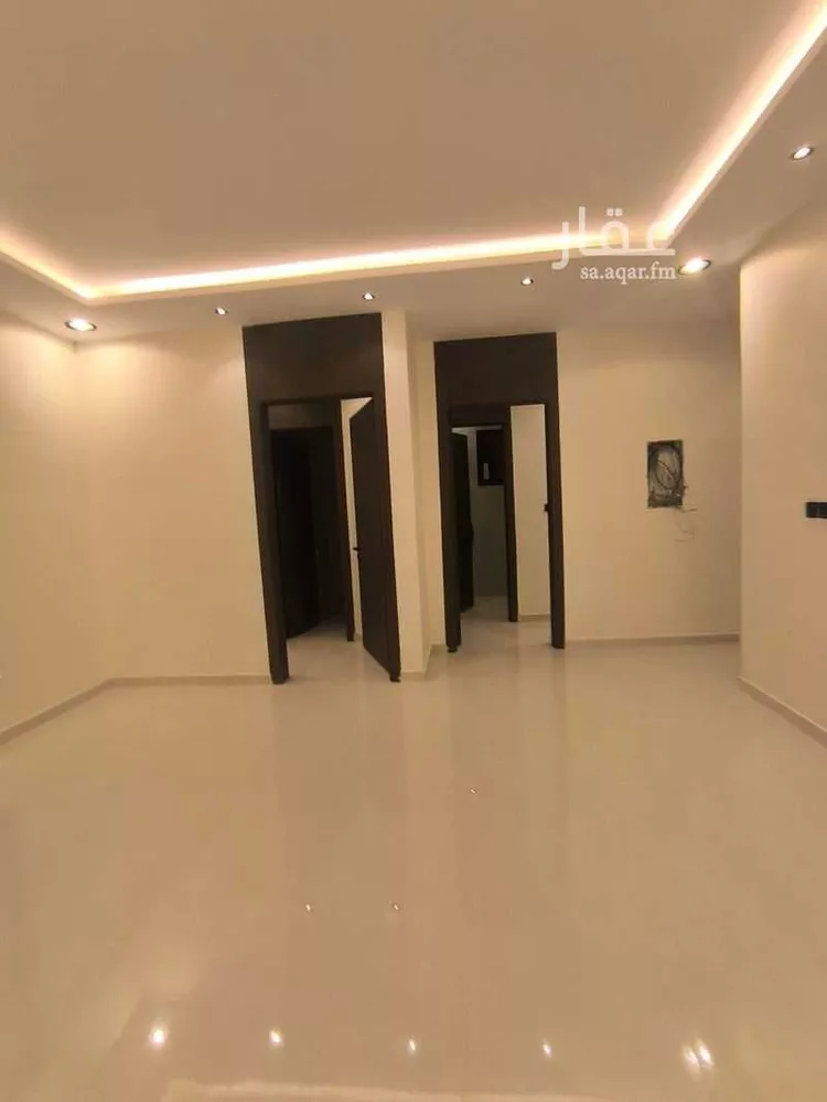 فيلا للبيع في شارع خلائل, حي ظهرة لبن, مدينة الرياض, منطقة الرياض صورة 5