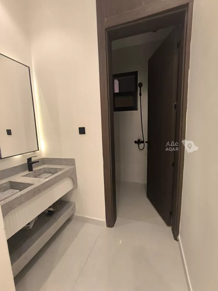 فيلا للبيع في شارع خلائل, حي ظهرة لبن, مدينة الرياض, منطقة الرياض 13
