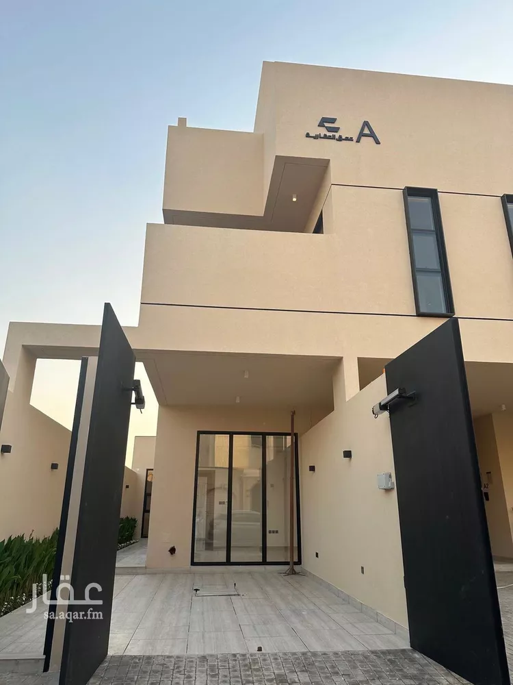 دور للبيع في شارع أبي عقبة الثقفي, حي الملك فهد, مدينة الرياض, منطقة الرياض صورة 4
