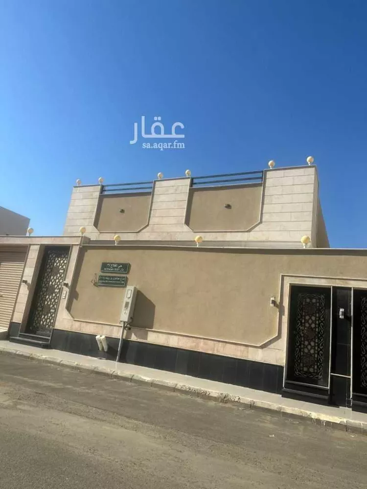 فيلا للبيع في شارع عبدالعزيز بن رويشد, حي الفلاح, مدينة جدة, منطقة مكة المكرمة صورة 3